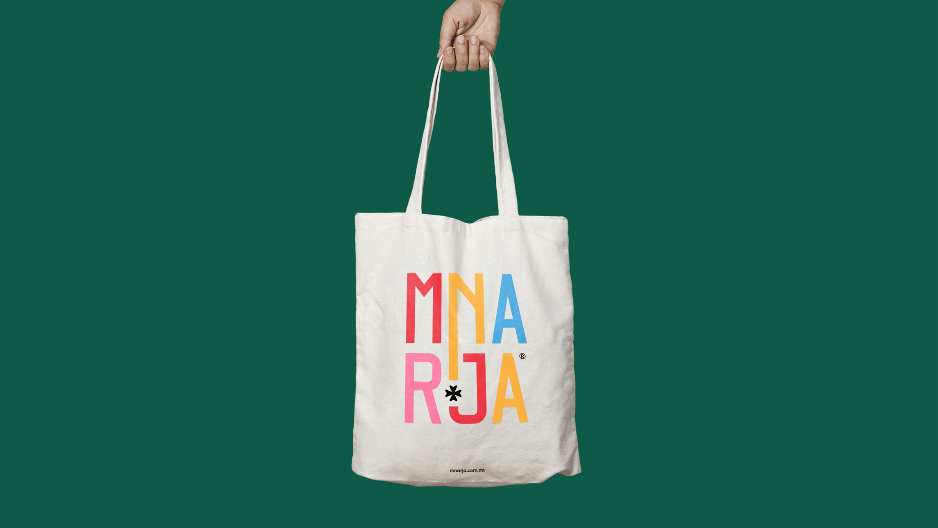 tote bags with Mnarja Logo